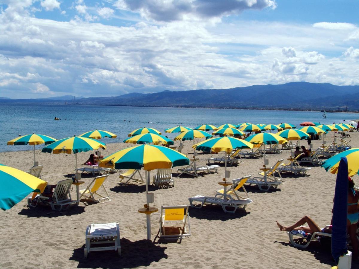 Happy Camp Mobile Homes In Thurium Villaggio 4* Marina di Sibari